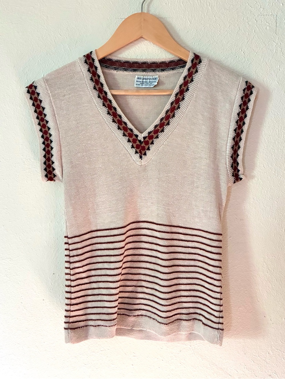 Vintage Cream Knit V-Neck Sweater Vest with Burgundy and Brown Pattern Trim